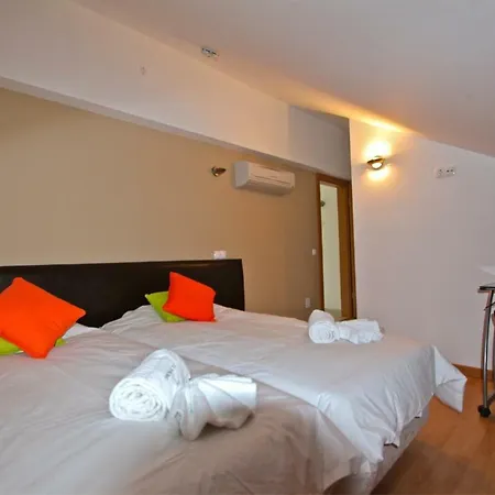 Amendoeira 4 - Clever Details