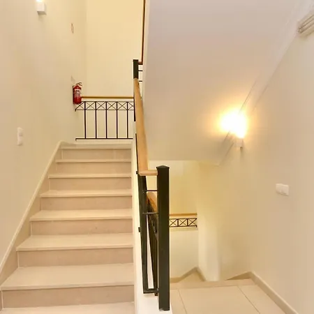 Villa Amendoeira 4 - Clever Details With Private 