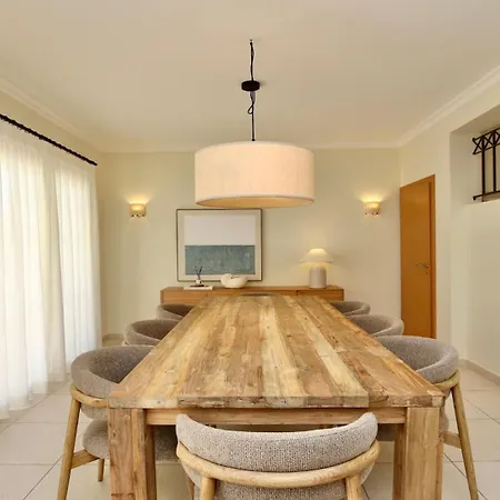 Amendoeira 4 - Clever Details With Private 