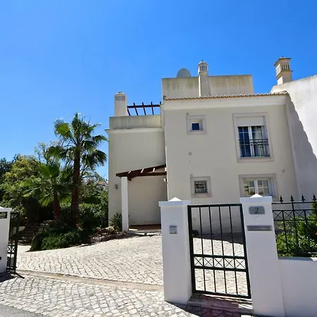 Villa Amendoeira 4 - Clever Details With Private 